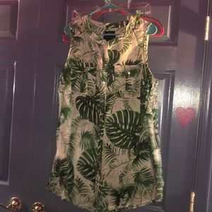 NWOT Tropical Linen Blouse